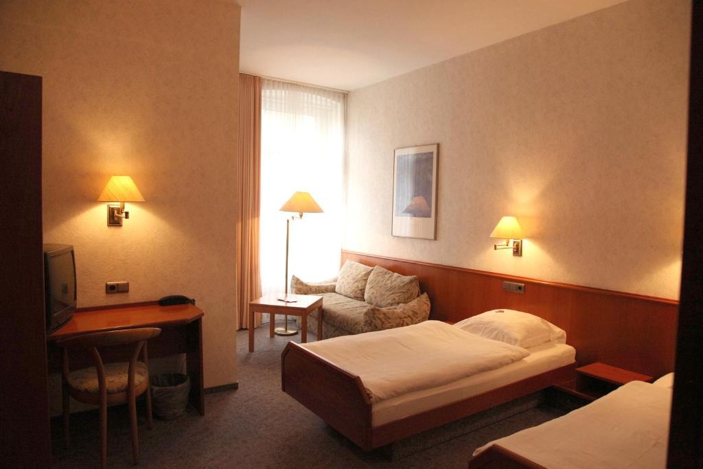 Ackfeld Hotel-Restaurant Bueren  Camera foto
